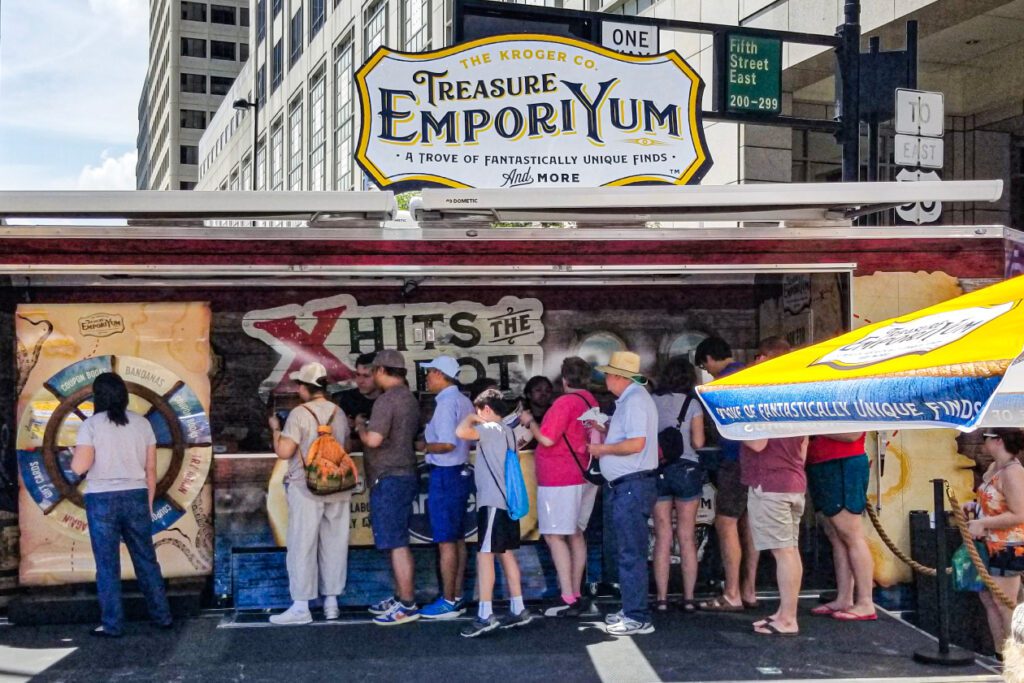 Experiential marketing trailers for mobile tours