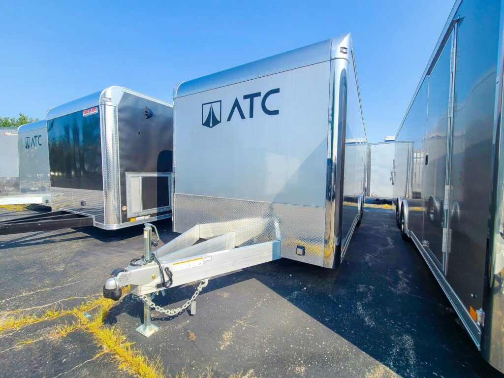 2016 - 32' Cargo Craft Mobile Boutique Trailer  Retail Marketing Trailer  with Dressing Room for Sale in Texas