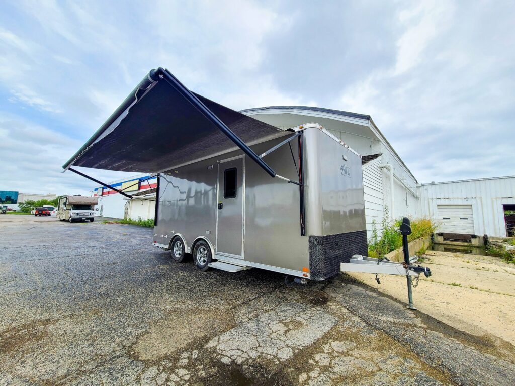 18' Mobile Retail Trailer